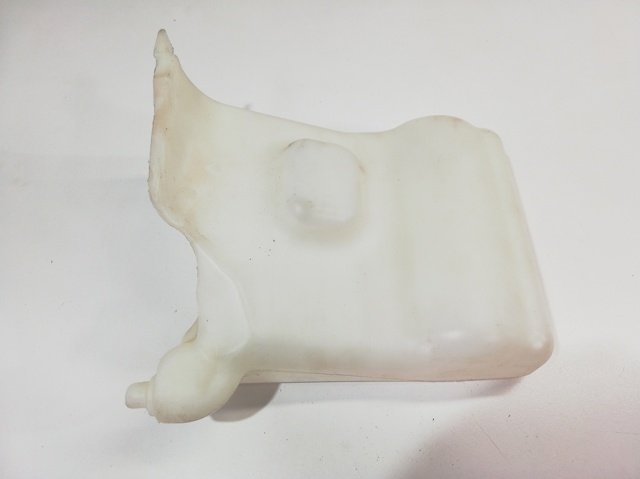 Tanque de fluido para lavador de vidro 2038600060 MERCEDES