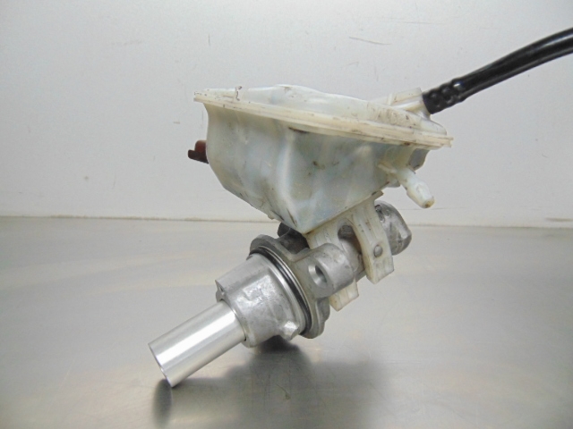 204254242 Peugeot/Citroen