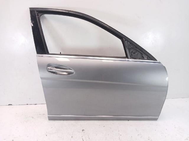 Porta dianteira direita 204720600064 MERCEDES