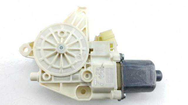 Motor de acionamento de vidro da porta traseira esquerda 2048200542 MERCEDES