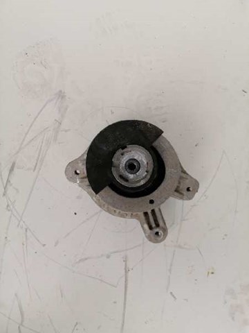 Coxim (suporte) direito de motor 2052406717 MERCEDES