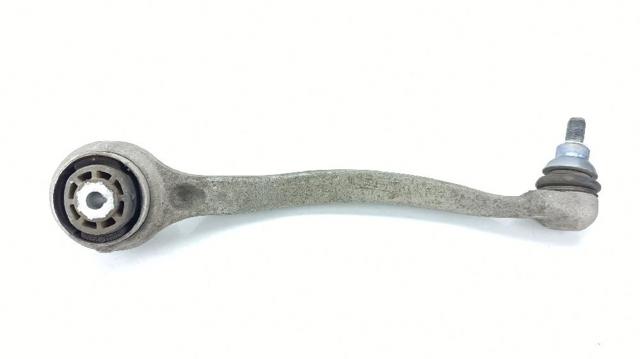 Braço oscilante superior esquerdo de suspensão dianteira 2053305501 MERCEDES