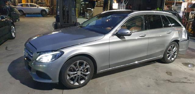 Tanque de expansão do sistema de esfriamento 2055000049 MERCEDES