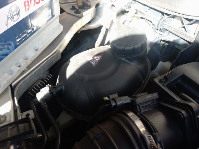 Tanque de expansão do sistema de esfriamento 2055000049 MERCEDES