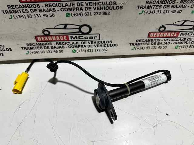 Pirotecnia do capô 2059060002 MERCEDES