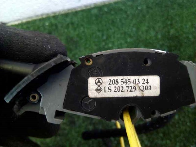 Comutador de controlo de cruzeiro 2085450324 MERCEDES