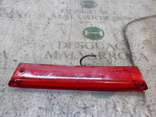 Sinal de parada traseiro adicional 2085739 FORD