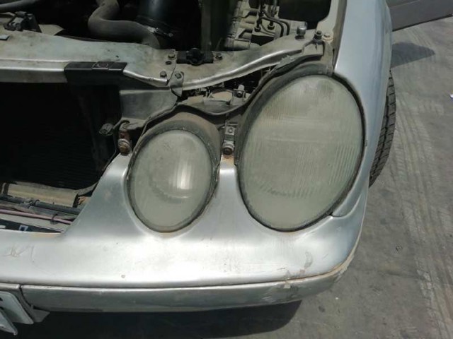 Luz esquerda 208820016164 MERCEDES