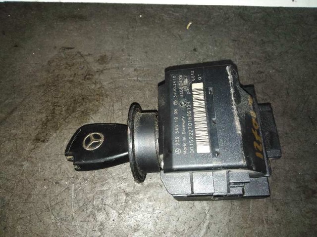 2095451908 Mercedes
