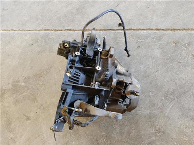 para Peugeot 405 I (15B)