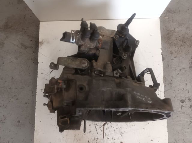 20CN38 Peugeot/Citroen