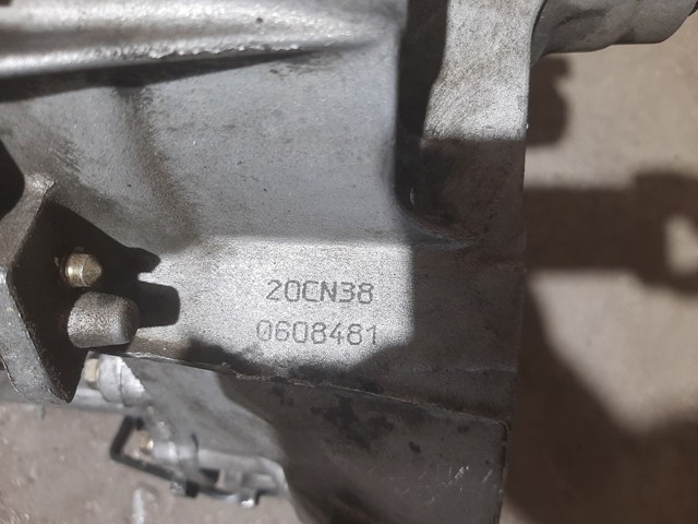 20CN38 Peugeot/Citroen