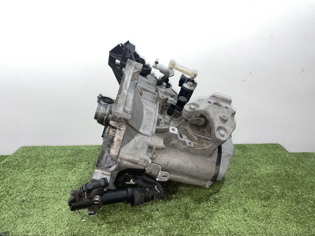 20CQ87 Peugeot/Citroen