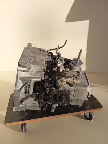 20EA33 Peugeot/Citroen