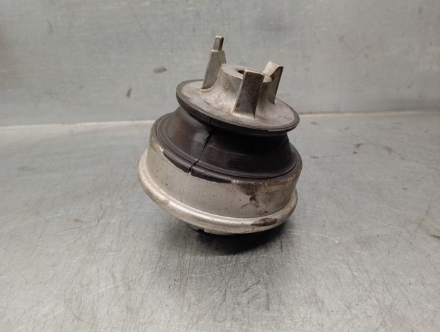 Coxim (suporte) esquerdo/direito de motor 2102402017 MERCEDES