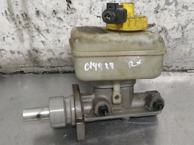 Cilindro mestre do freio 21027099 VAG