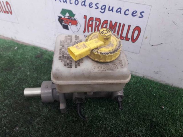 Cilindro mestre do freio 21027099 VAG