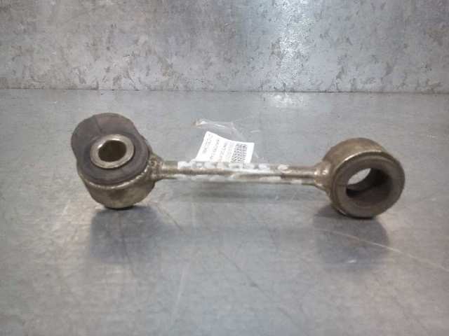 Montante esquerdo de estabilizador dianteiro 2103203689 MERCEDES