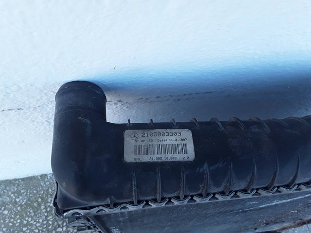 2105003303 Mercedes