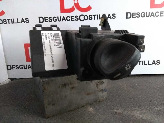 Comutador das luzes no "painel de instrumentos" 2105451404 MERCEDES