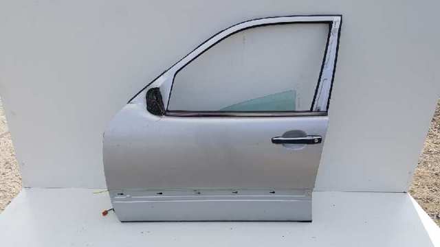 Porta dianteira esquerda 210720150528 MERCEDES