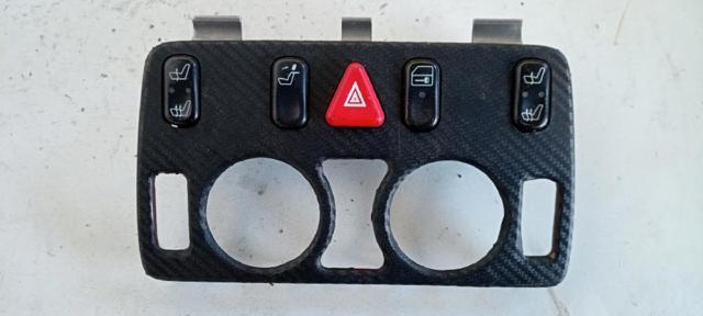 Botão de ativação de aquecimento do assento 2108200151 MERCEDES
