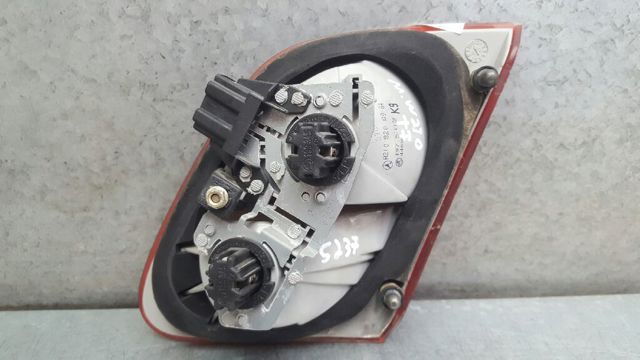 Lanterna traseira esquerda interna 2108200964 MERCEDES