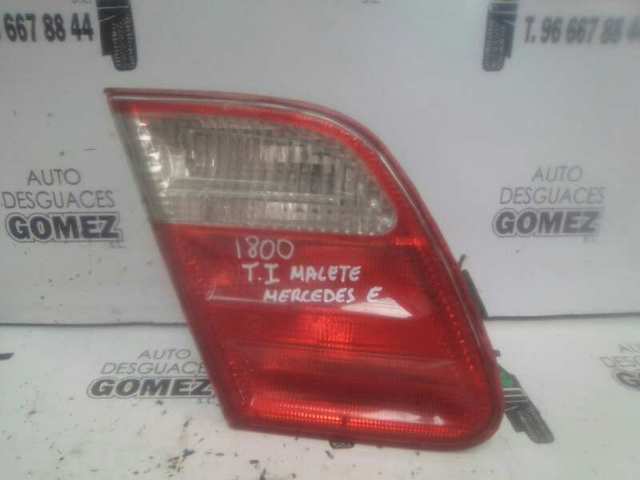 Lanterna traseira esquerda interna 2108205964 MERCEDES