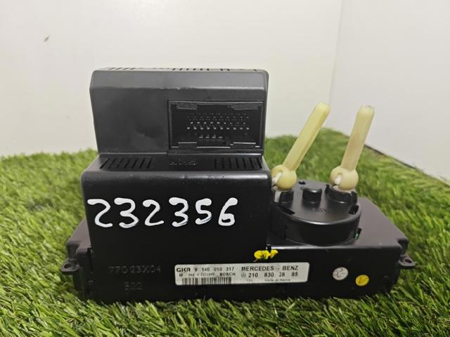 Unidade de controlo dos modos de aquecimento/condicionamento 2108302885 MERCEDES