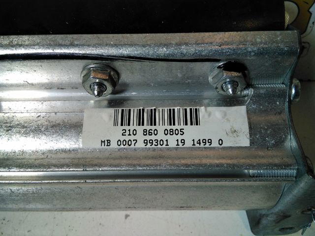 2108600805 Mercedes