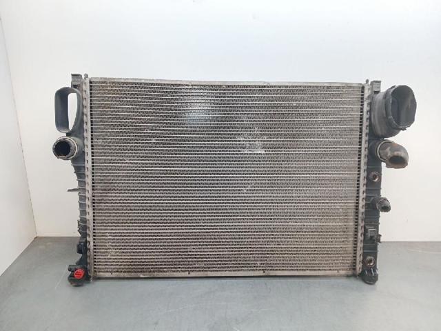 Radiador de esfriamento de motor 2115001302 MERCEDES