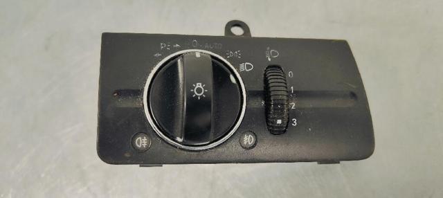 Comutador das luzes no "painel de instrumentos" 2115450304 MERCEDES