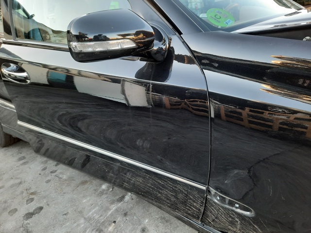 211720140528 Mercedes
