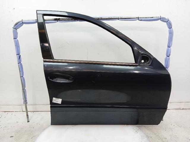 211720140528 Mercedes