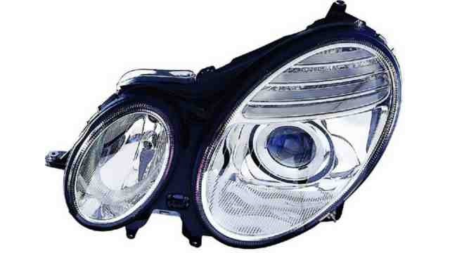 Luz esquerda 2118202961 MERCEDES