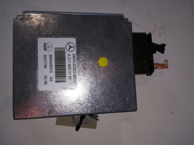 Unidade de controlo de telefone 2118203185 MERCEDES