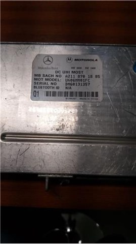 Unidade de controlo Bluetooth 2118701885 MERCEDES