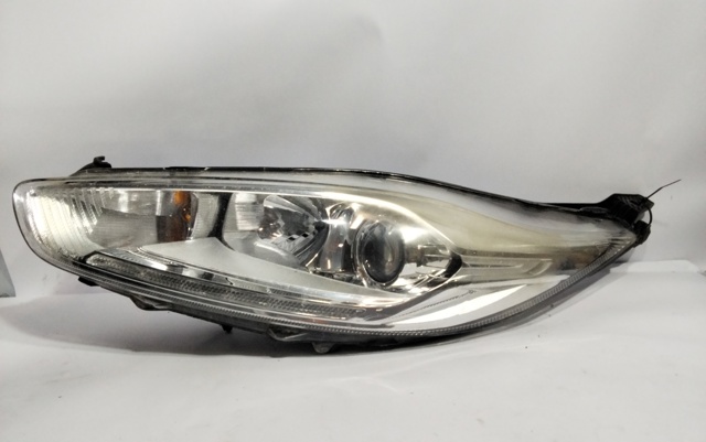 Luz esquerda 2126899 FORD