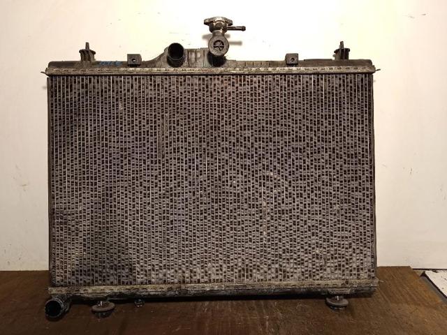 Radiador de esfriamento de motor 21400JY00A RENAULT