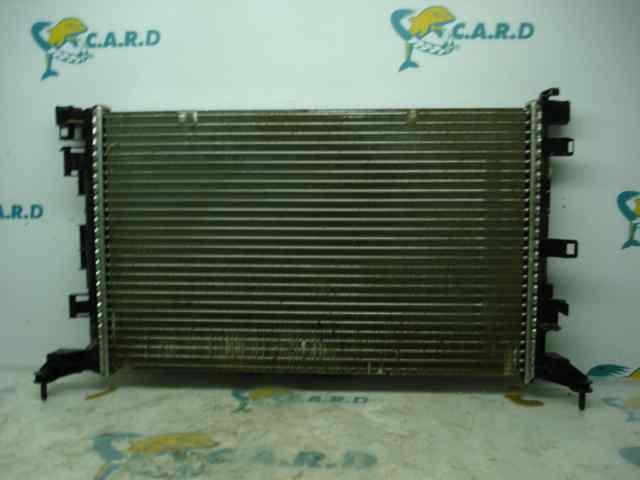 Radiador de esfriamento de motor 214100003R RENAULT