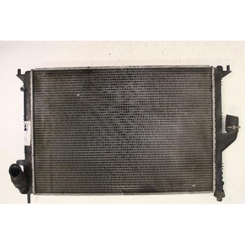 Radiador de esfriamento de motor 214100980R RENAULT