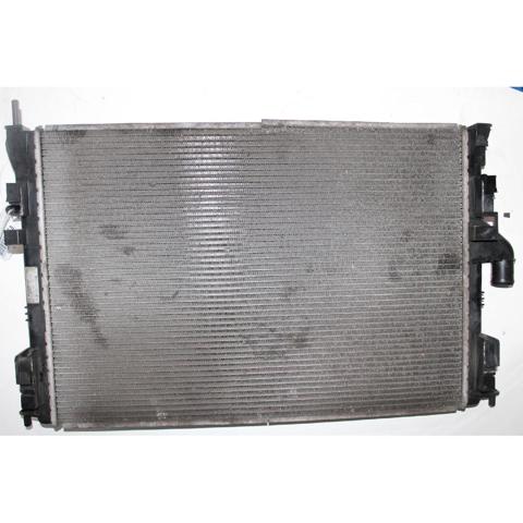 Radiador de esfriamento de motor 214100980R RENAULT