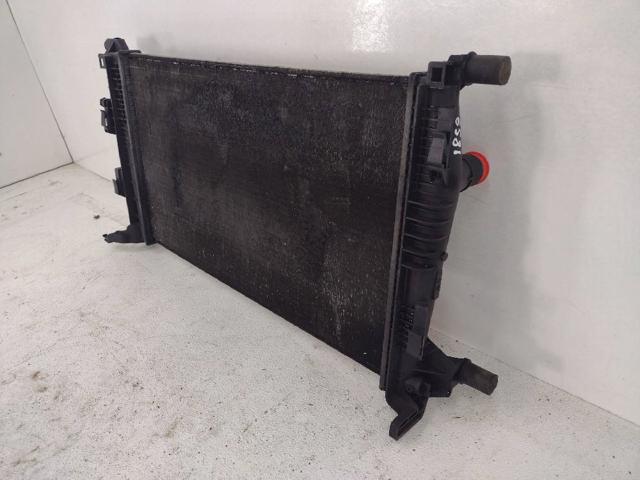Radiador de esfriamento de motor 214105150R RENAULT