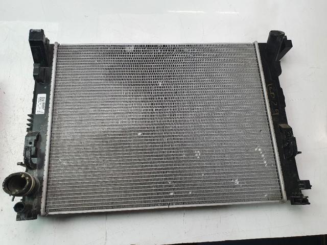 Radiador de esfriamento de motor 214105FA0A RENAULT