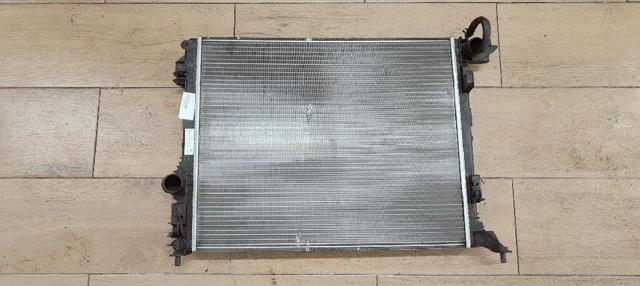 Radiador de esfriamento de motor 214109798R RENAULT