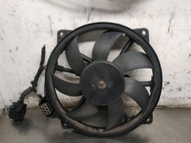 214810028R Renault (RVI)