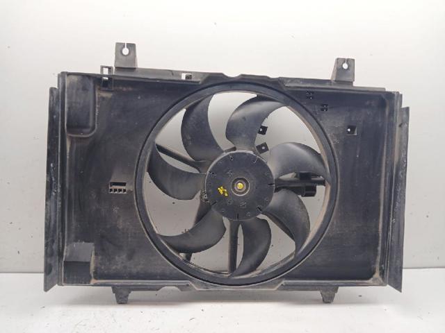 Difusor do radiador de aparelho de ar condicionado, montado com roda de aletas e o motor 214811FC5A NISSAN