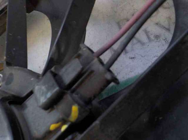 Ventilador elétrico de esfriamento montado (motor + roda de aletas) 214814342R RENAULT