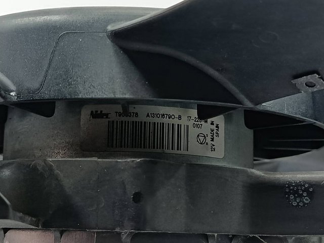 Difusor do radiador de esfriamento, montado com motor e roda de aletas 214819674R RENAULT
