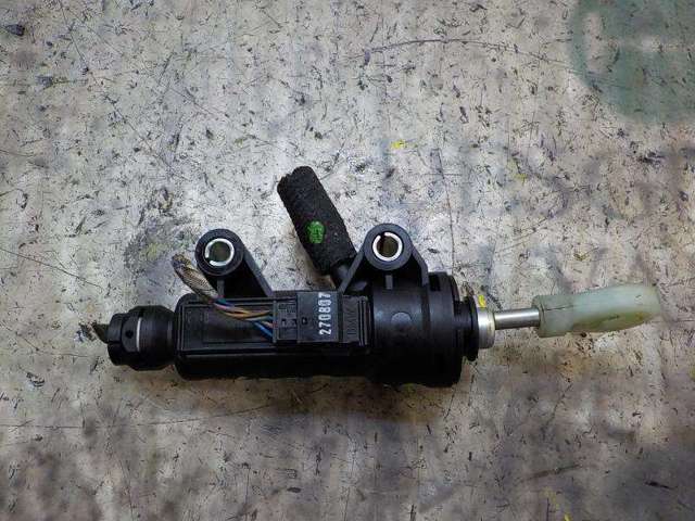 21526773670 BMW